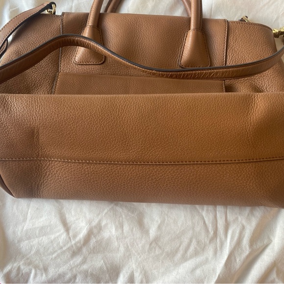 Tory Burch Emerson Tote - Picture 6 of 6